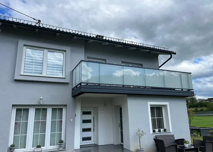 Charmantes Ferienhaus - Velden