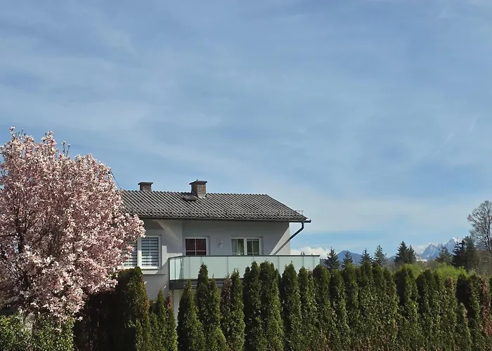 Charmantes Ferienhaus - Velden